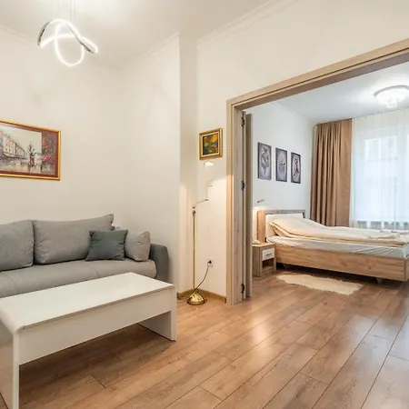 Modern Comfort In Sofia's Heart Апартаменты София