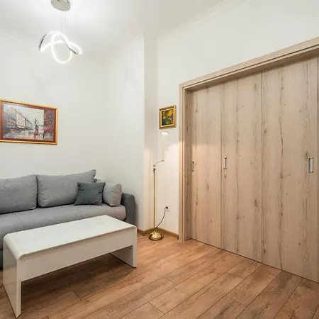 Modern Comfort In Sofia's Heart *