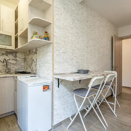 아파트 Modern Comfort In Sofia's Heart 소피아