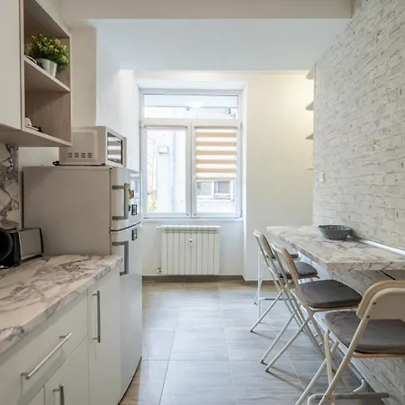 Modern Comfort In Sofia's Heart * София