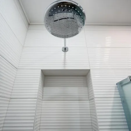 아파트 Modern Comfort In Sofia's Heart 소피아